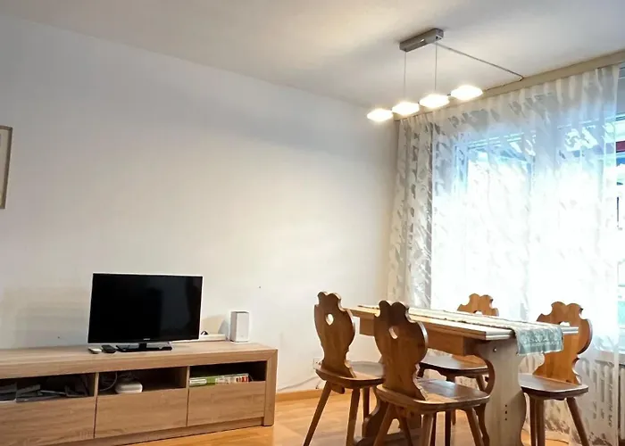 Apartment Haus Buendabruecke