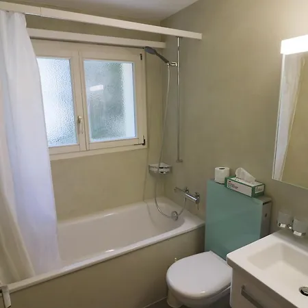 Haus Buendabruecke * Davos